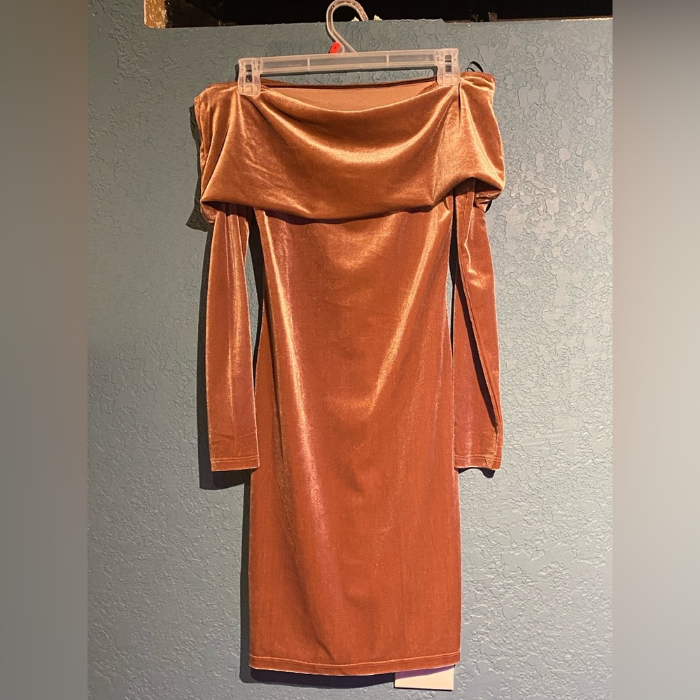 🍊🍑🧡 Forever21 Burnt Orange/Muave Off-the-Shoulder Dress 🍊🍑🧡